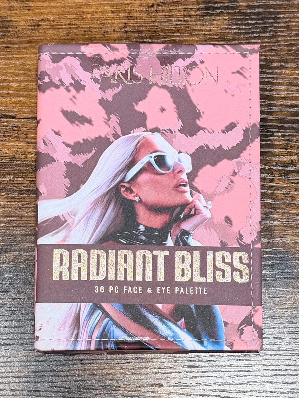 Paris Hilton RADIANT BLISS Book Palette with Mirror